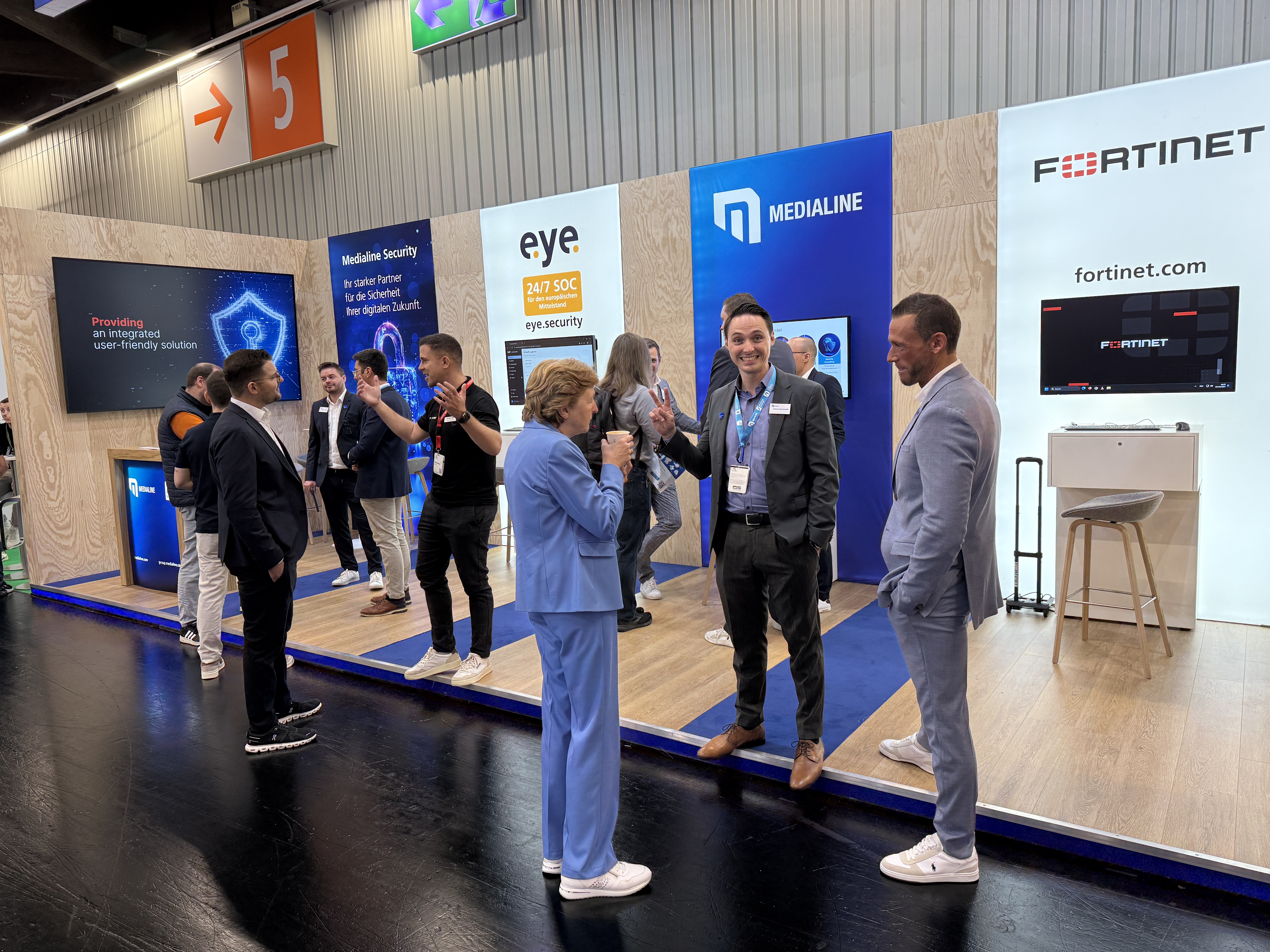 20251007_082340734_iOS 1