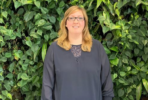 Jessica Schmelzeisen, IT-Systemkauffrau